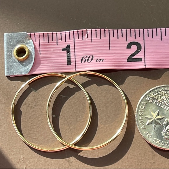 14k gold filled medium hoops. 1 1/8” diameter - Picture 2 of 5